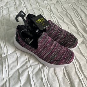 Athletic Works shoes